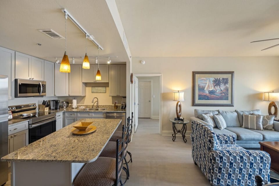 Kitchen & Master Bedroom Entrance!