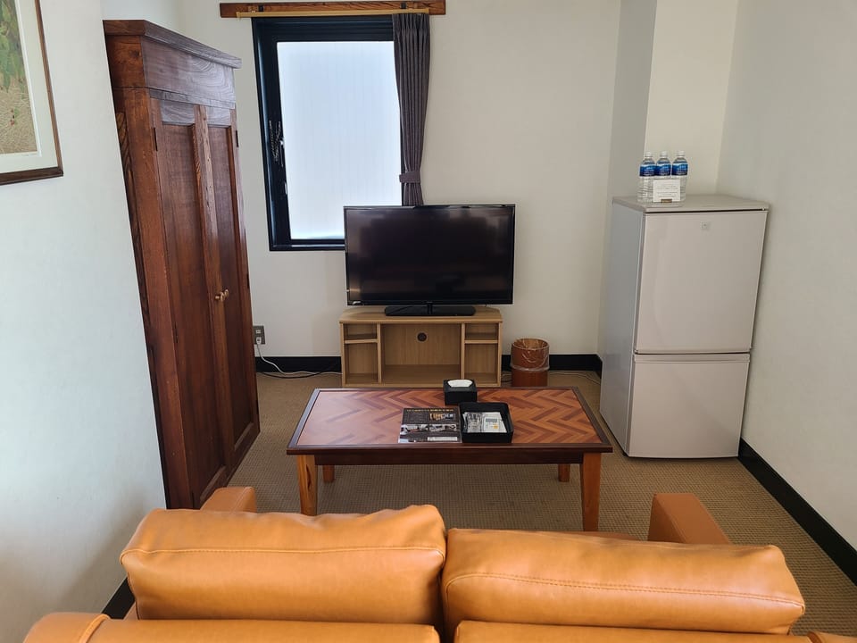 Economy Triple Room, Non Smoking, Annex Building | Down comforters, blackout drapes, free WiFi, bed sheets