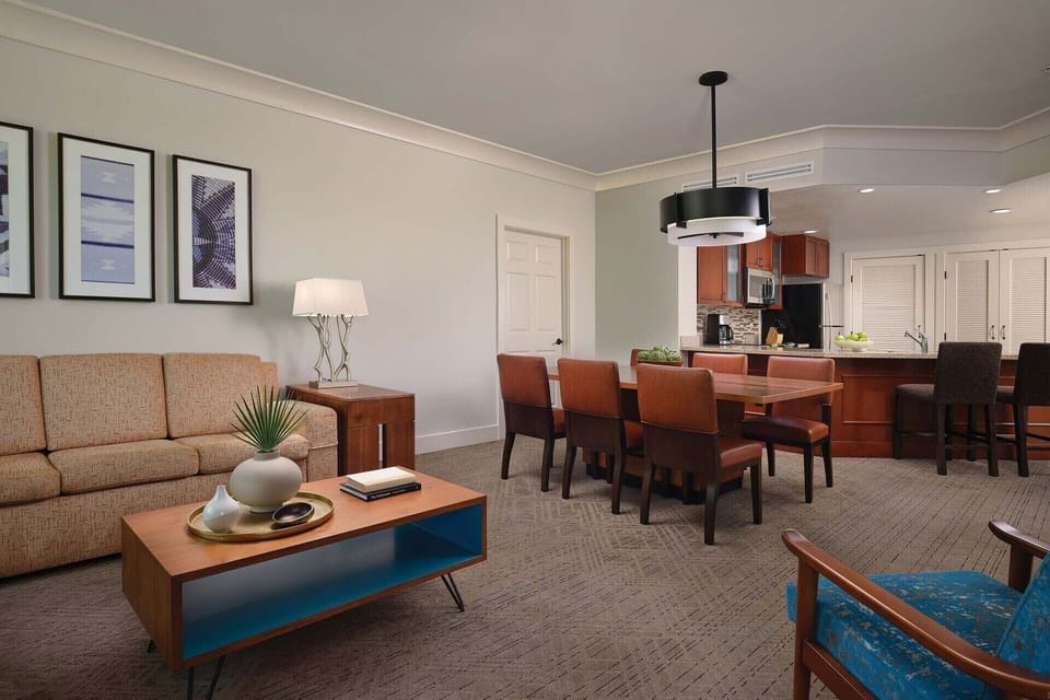 Separate dining area, seats up to 8 guests.