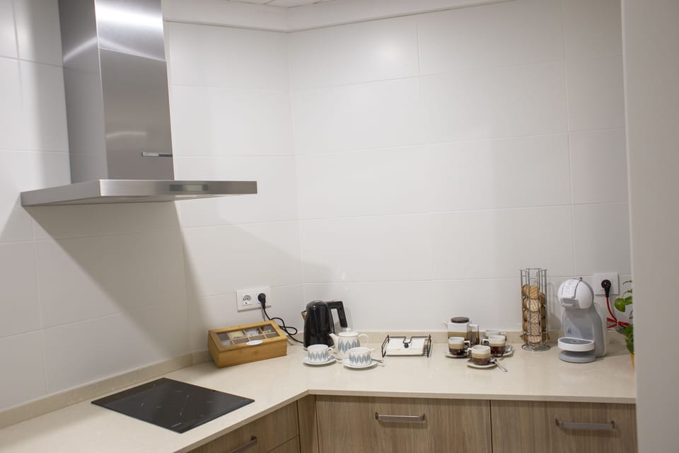 Full-size fridge, microwave, stovetop, espresso maker