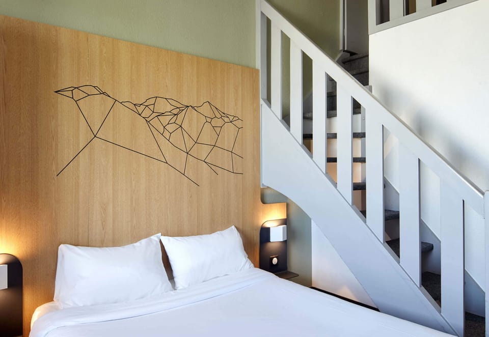 Quadruple Room | Premium bedding, laptop workspace, blackout drapes, soundproofing