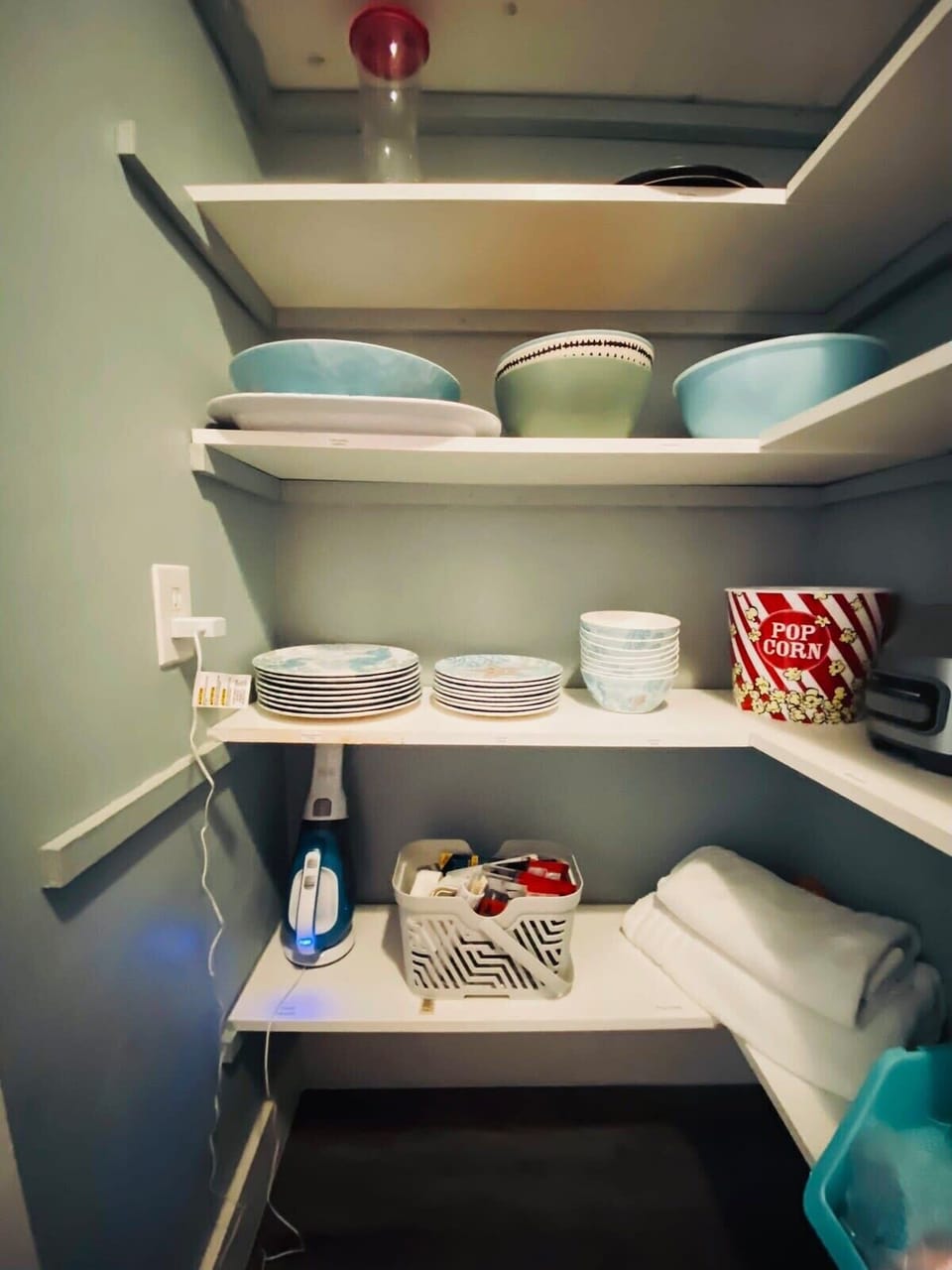 Well Equipped Pantry (Left Side) 