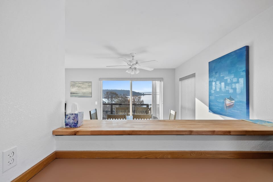 Breakfast Bar