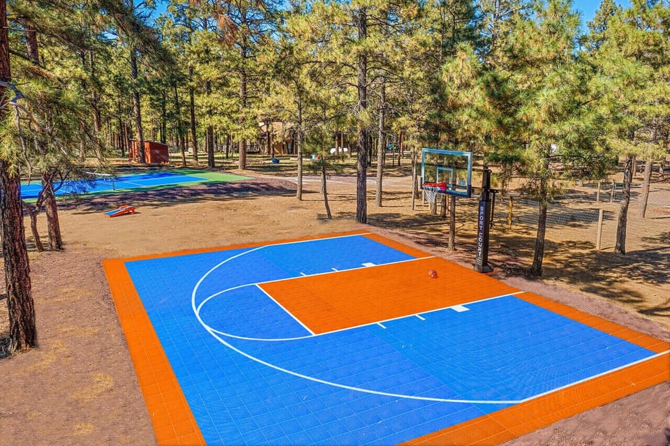 [Amenities] Half size basketball court with sport court covering, pickleball court, and playground
