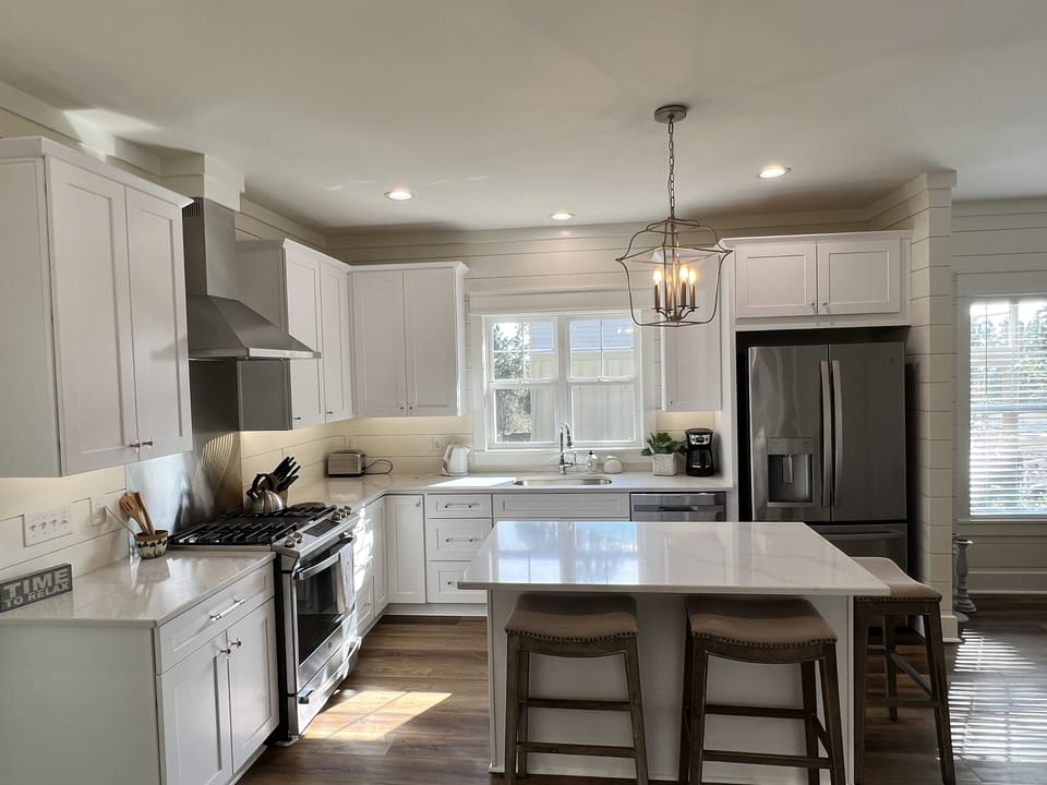 Fully Stocked Kitchen