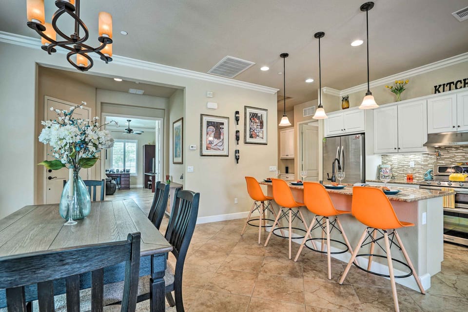 Dining Area | Kitchen | Main Level | Bar Seating