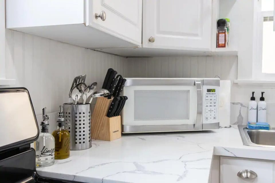 Everything you would need to cook your favorite meals.