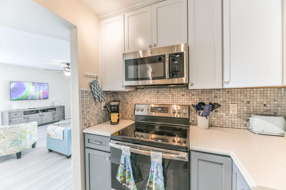 Full size appliances make cooking a breeze.