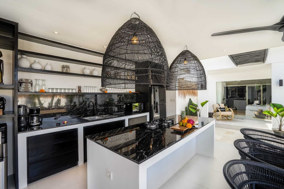 Basic Villa, Multiple Beds | Private kitchen | Fridge, microwave, stovetop, toaster