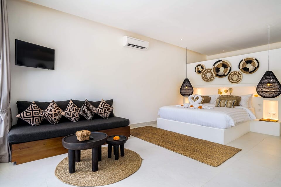 Basic Villa, Multiple Beds | 4 bedrooms, in-room safe, desk, laptop workspace