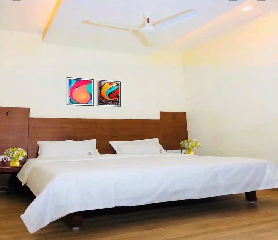 Standard Room | Egyptian cotton sheets, premium bedding, rollaway beds (surcharge)