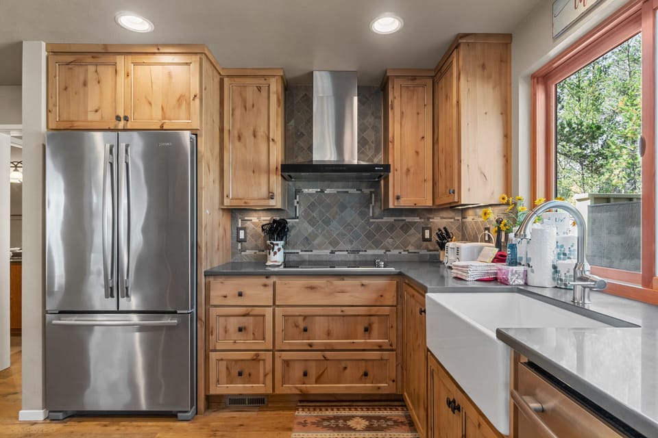 Kitchen - Main Level