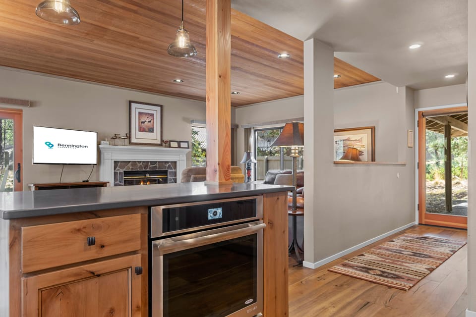 Kitchen - Main Level