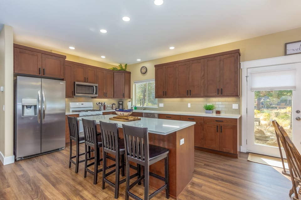 Kitchen - Main Level