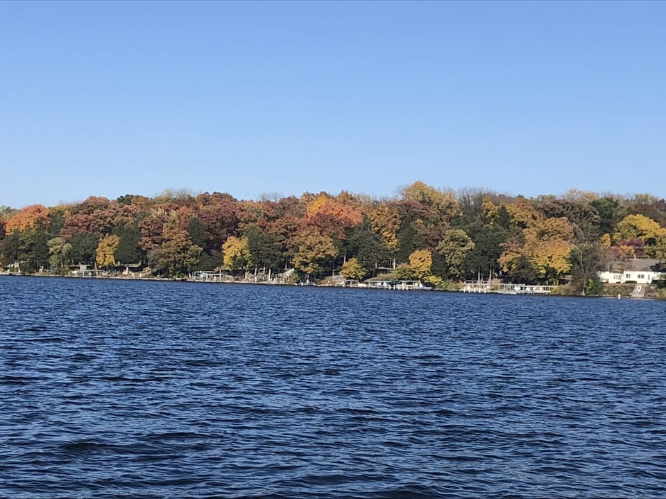 BEAUTIFUL LAKE RIPLEY