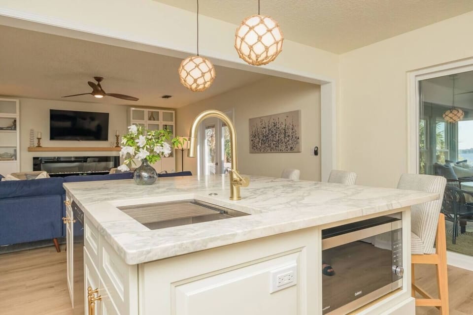 Cozy Kitchen