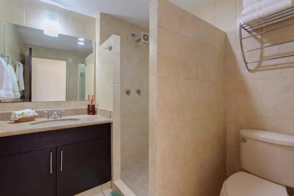 Family Apartment | Bathroom | Shower