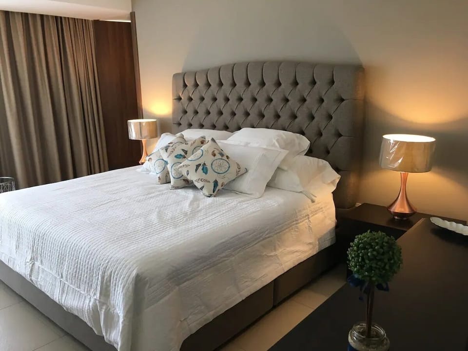 Comfort Condo | 2 bedrooms, free WiFi, bed sheets