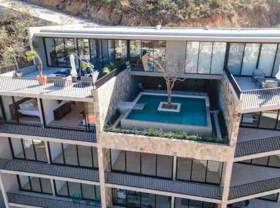 Comfort Condo | Terrace/patio