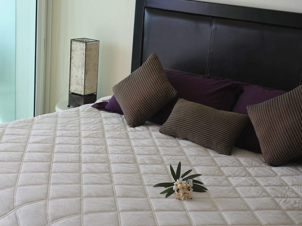 Comfort Condo | 2 bedrooms, travel crib, free WiFi