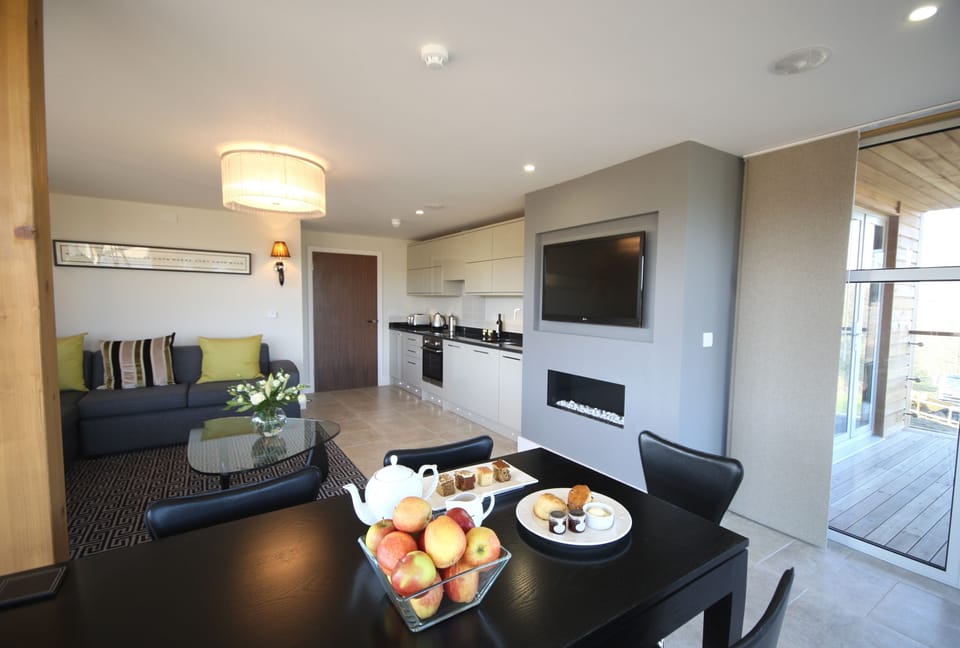 40-inch LCD TV with digital channels, TV, fireplace