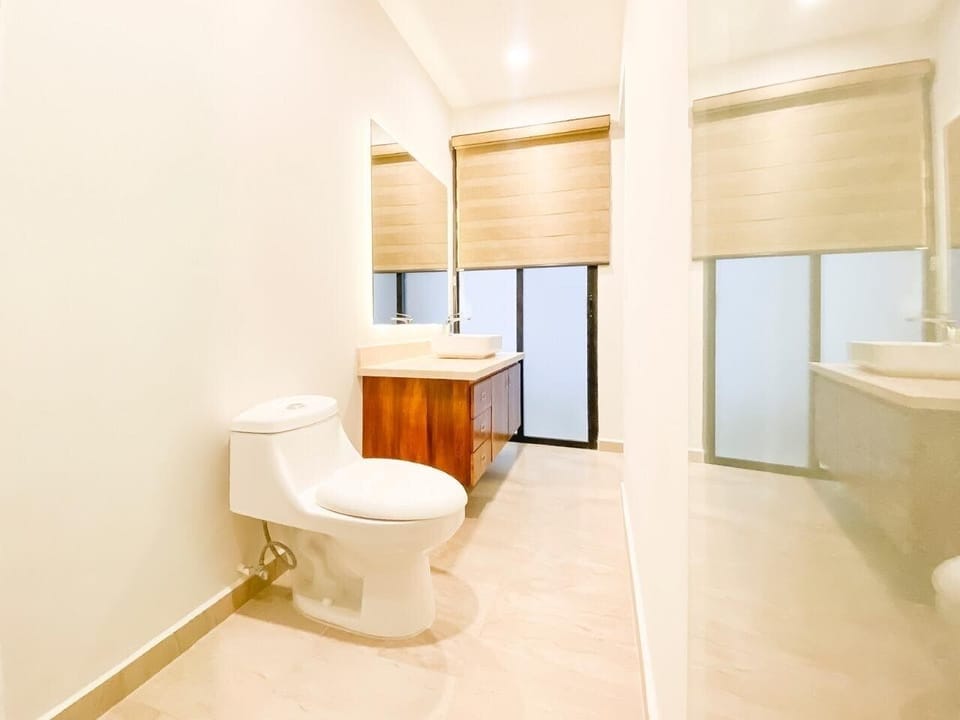 Family Condo | Bathroom | Shower, towels