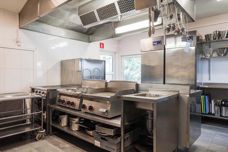 Professional kitchen double quadruple stove