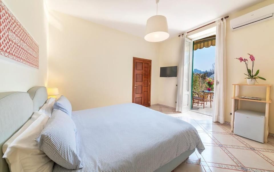 Deluxe Double Room | Free WiFi