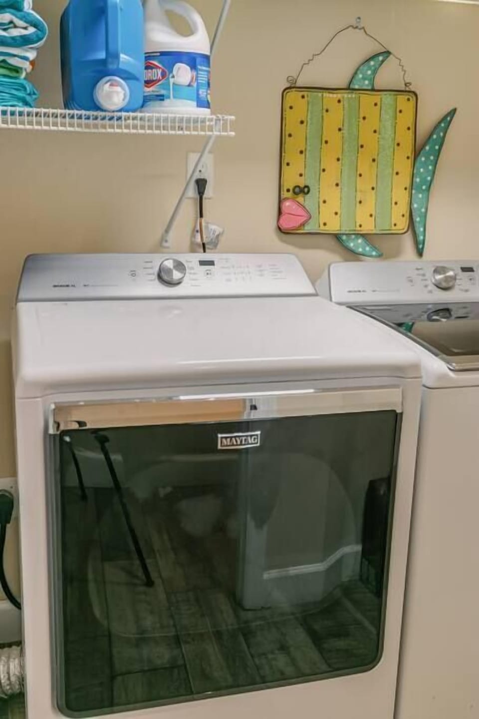 Unit 2, Laundry