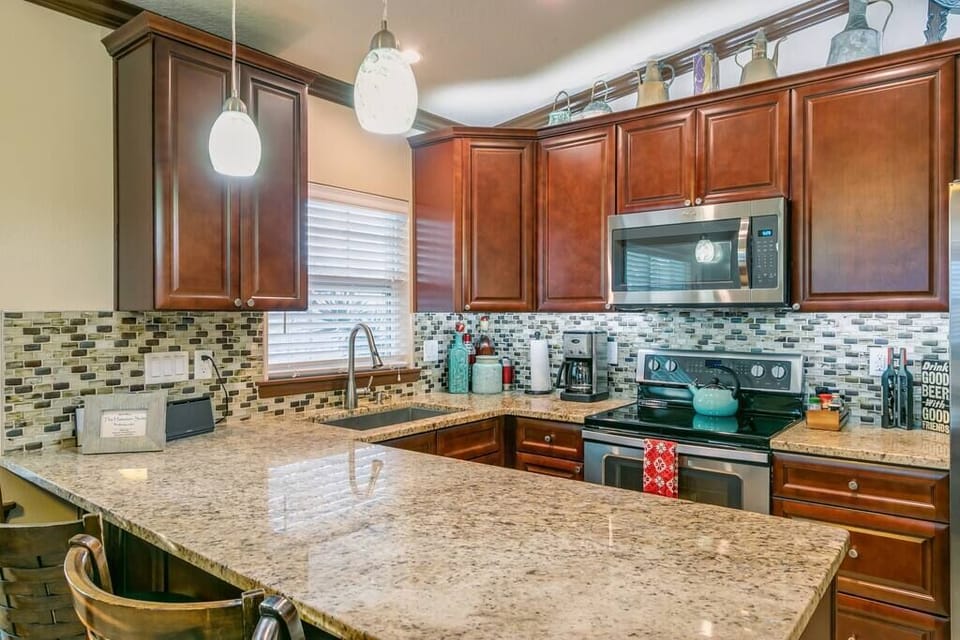 Unit 3, Kitchen