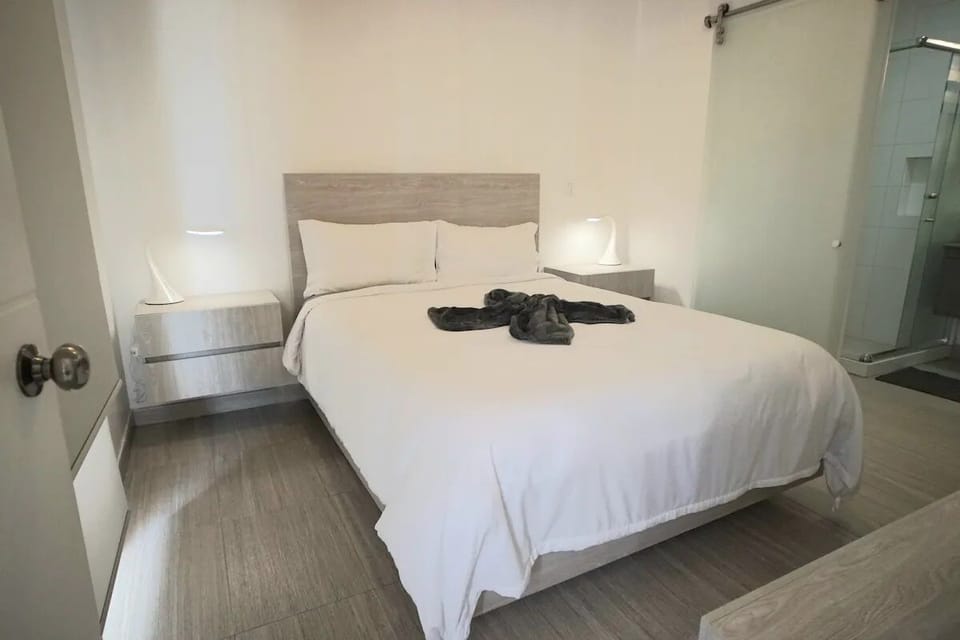 Family Condo | 2 bedrooms, free WiFi, bed sheets