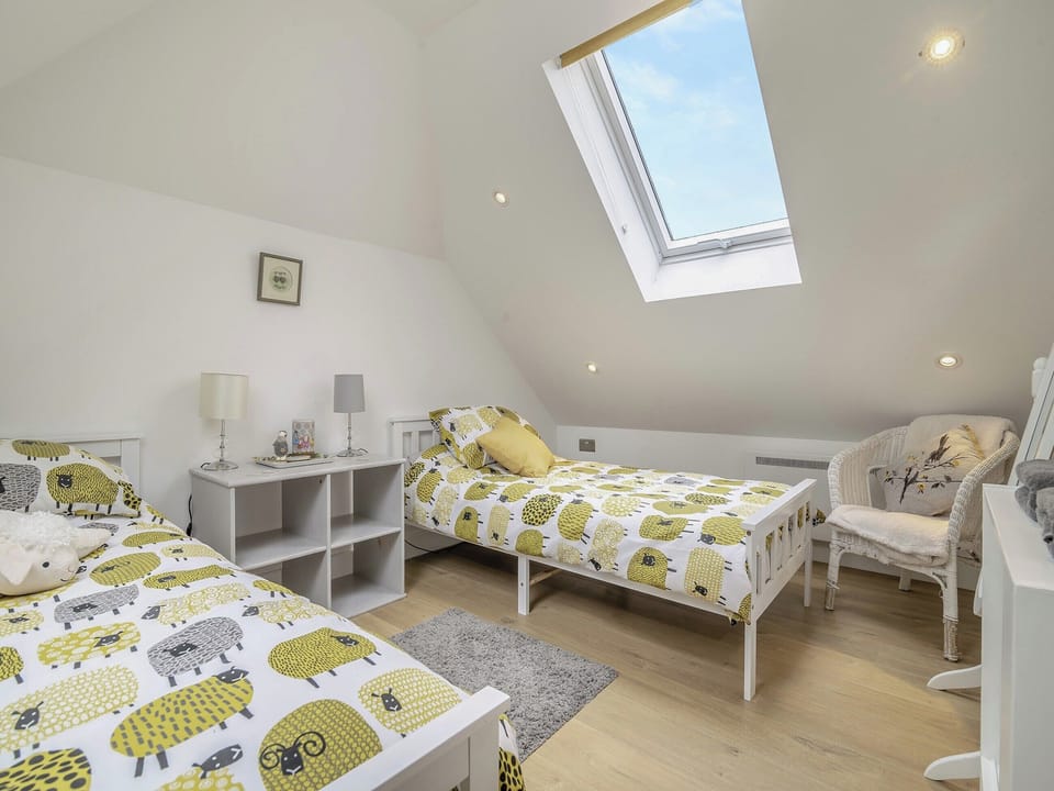 Twin bedroom | The Old Nursery, Brecon
