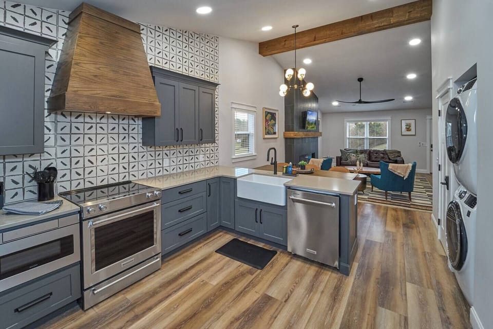 Kitchen (1)
