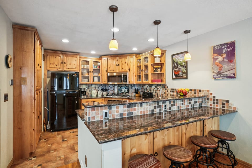 Kitchen, The Royal Escape, Breckenridge Vacation Rental