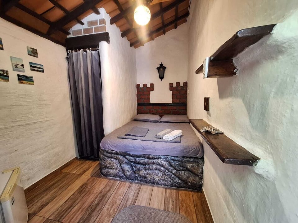 Exclusive Room | WiFi (free), bed sheets
