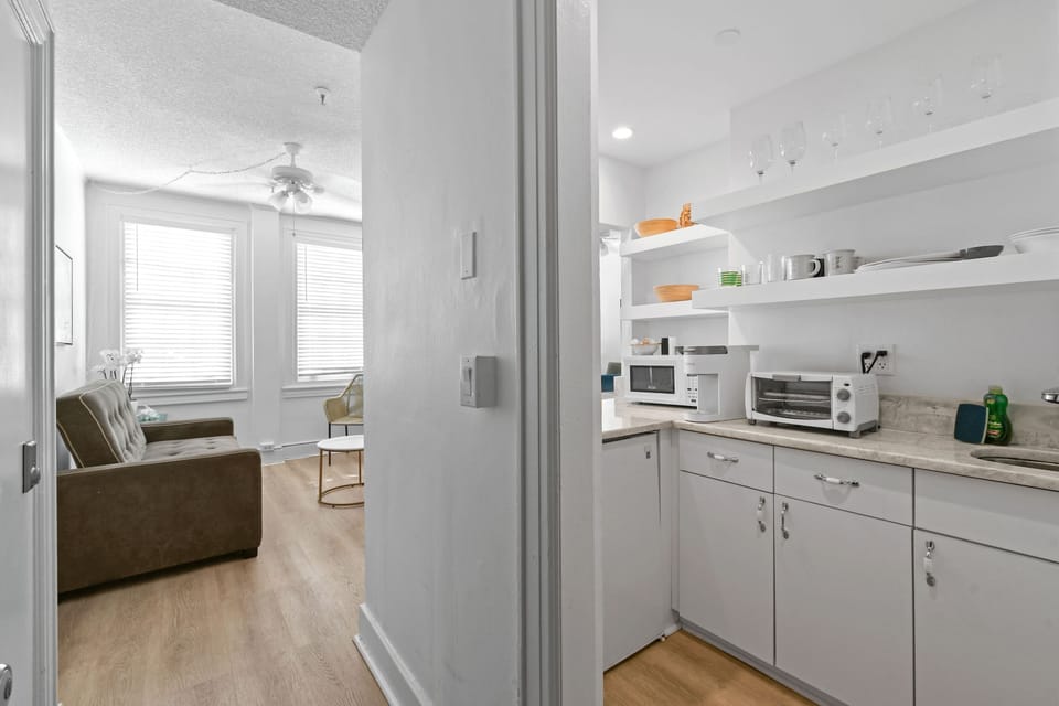 View from the entrance to the kitchenette’s to the left and living area straight ahead