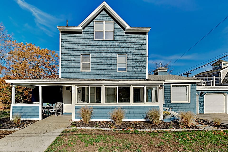 quintessential Maine Beach House.