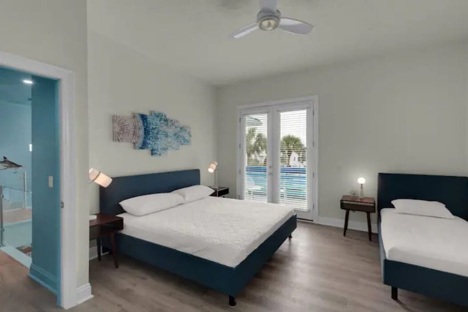 The upstairs king en-suite with private balcony is great for the little ones