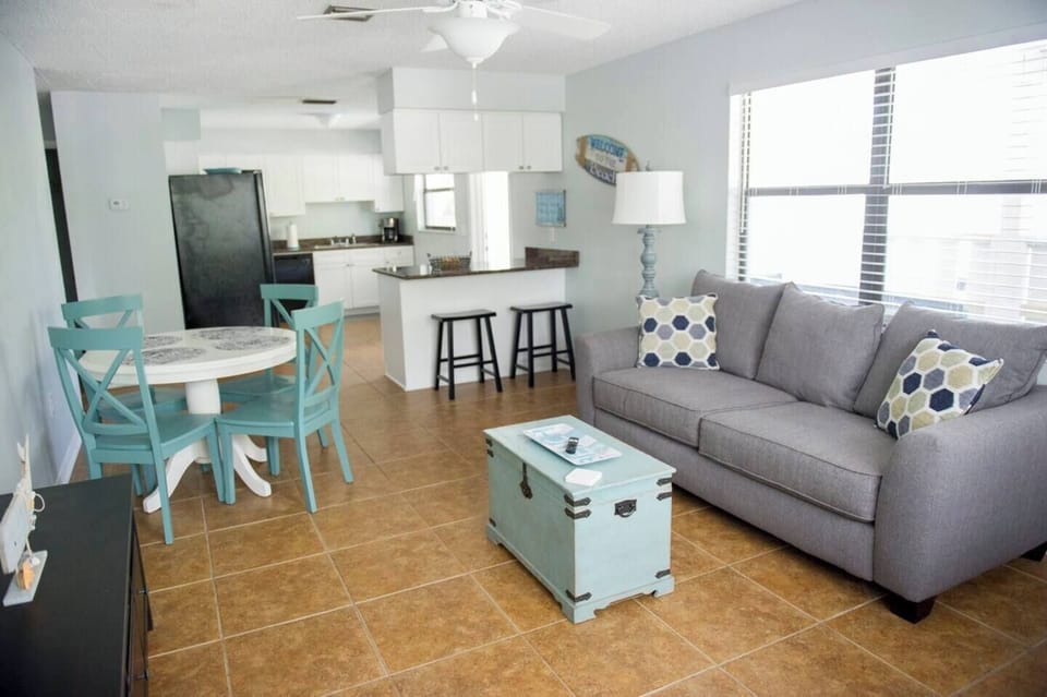 Unit A, 2nd floor