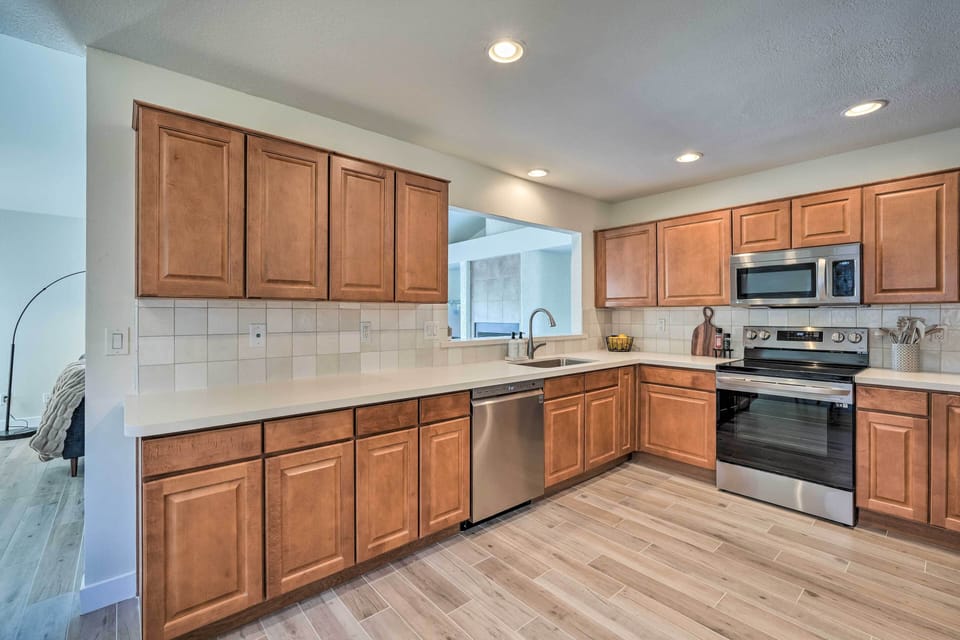 Kitchen | 1st Floor | Drip & Keurig Coffee Makers