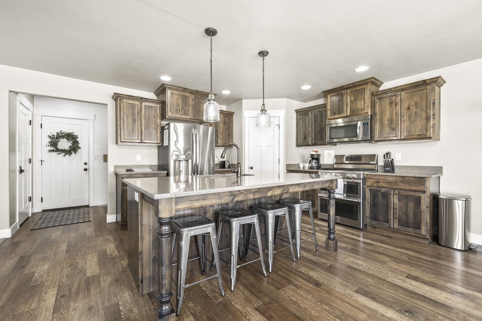 Large Kitchen with Double Oven