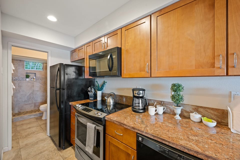 Whip up island favorites in the fully equipped kitchen with everything you need.