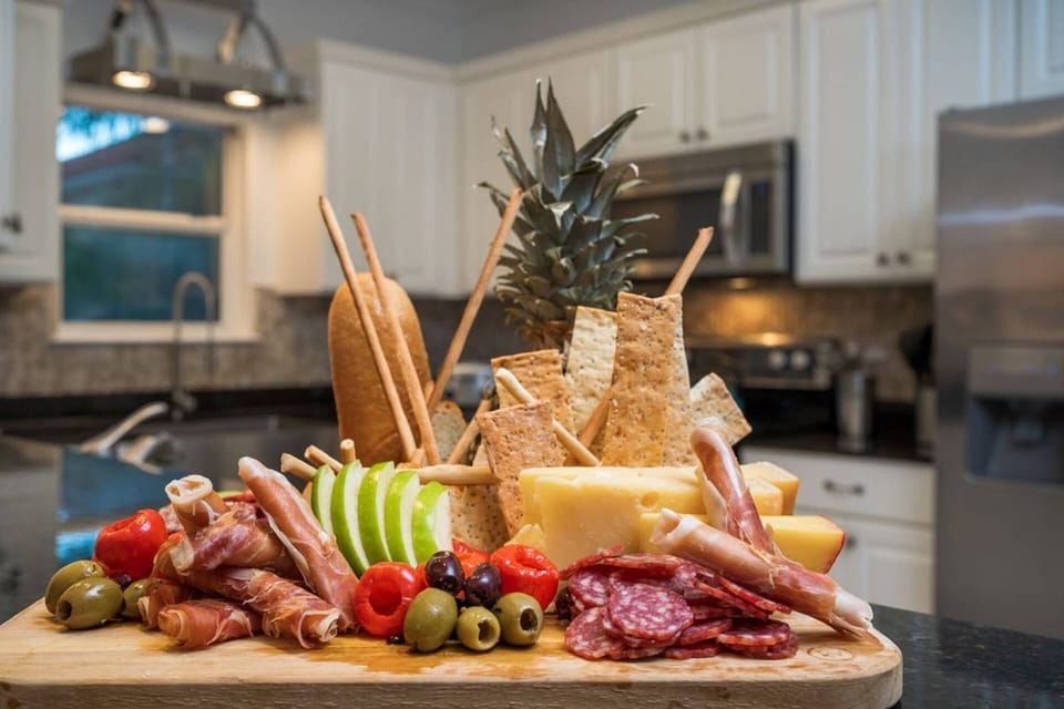Apre' Beach Charcuterie