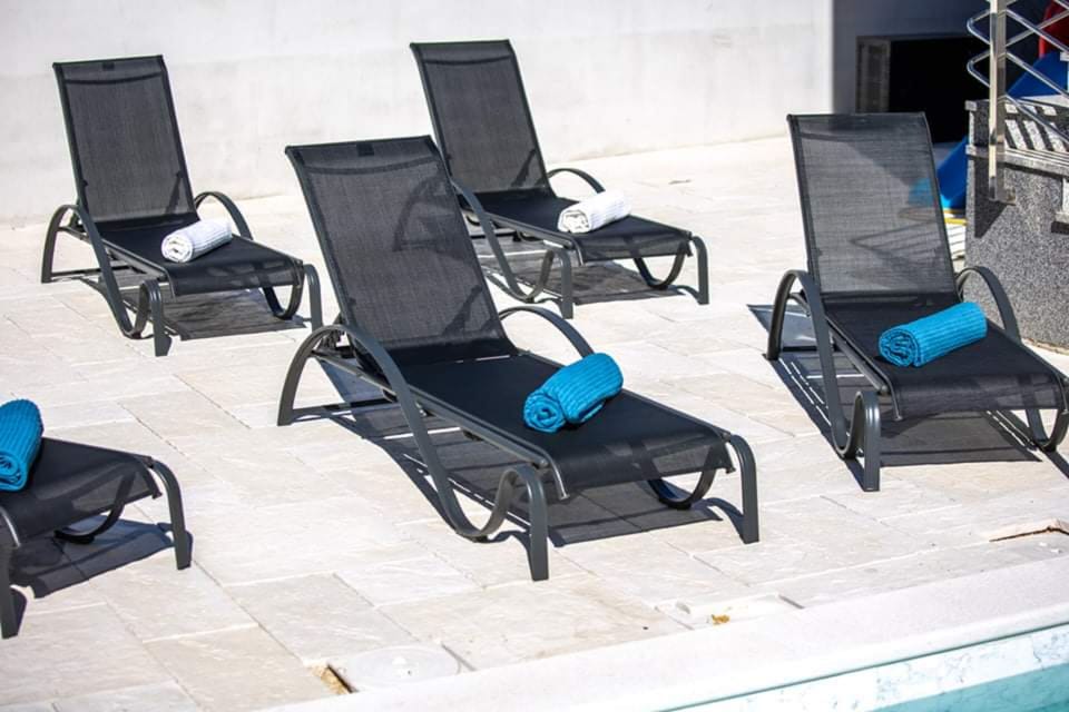 Sundeck