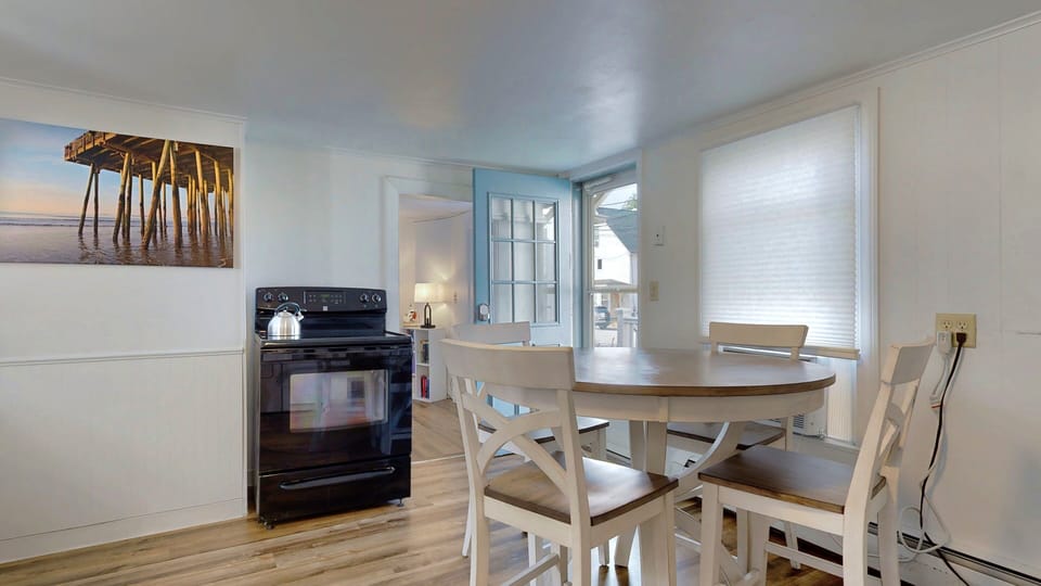 Enter into kitchen unit B