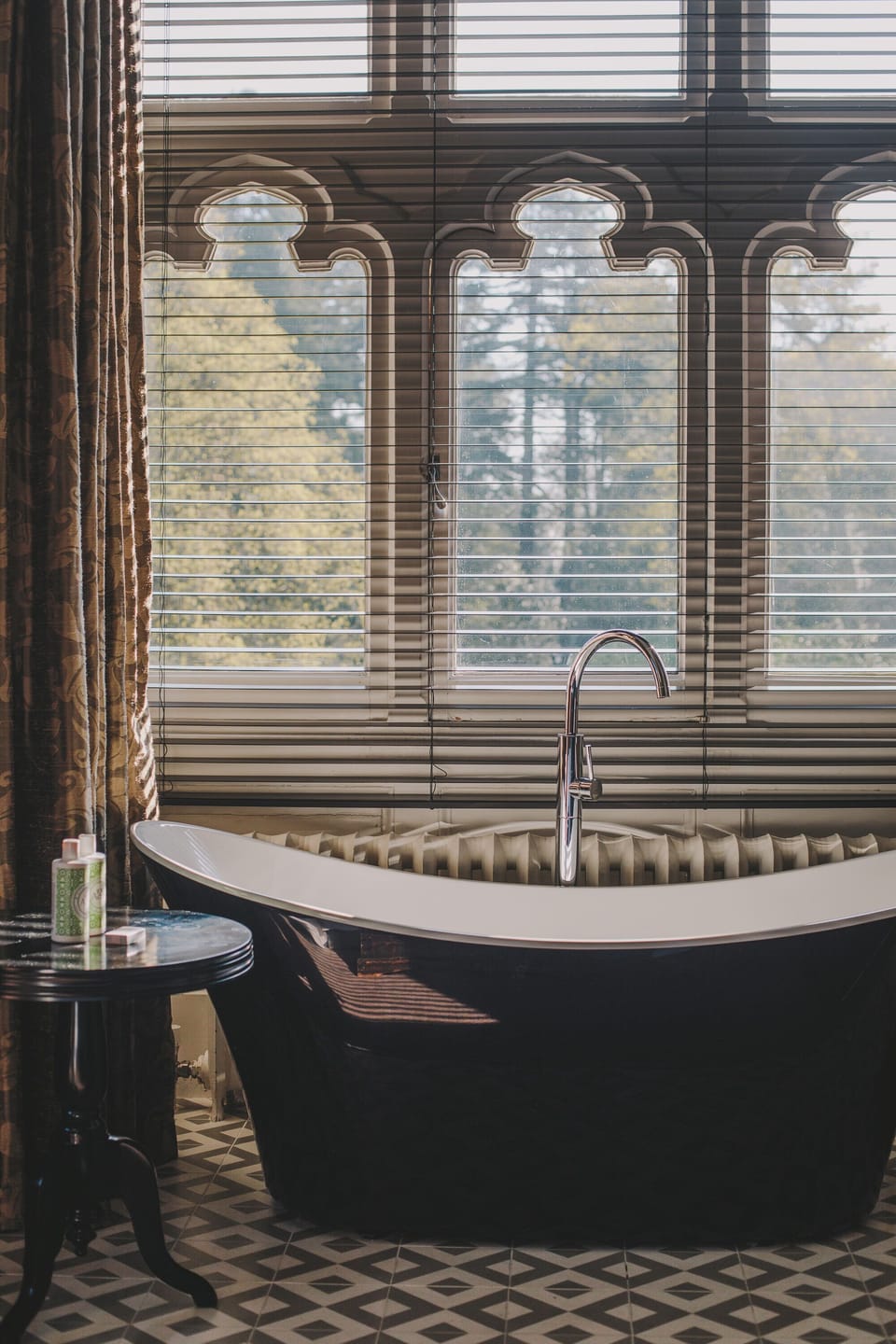 Romantic Double Room | Bathroom | Hair dryer, bathrobes, slippers, towels