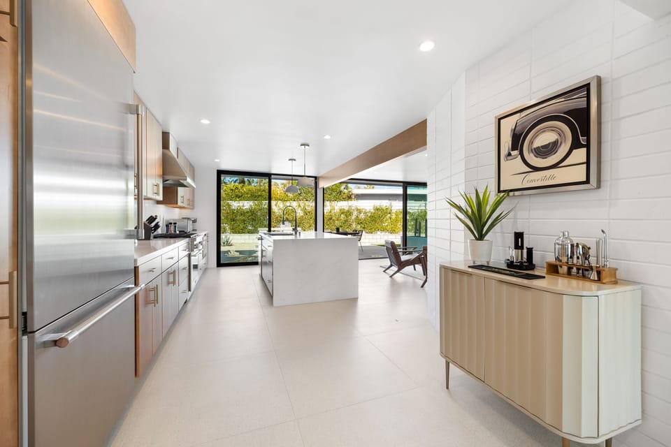 Kitchen to Island
