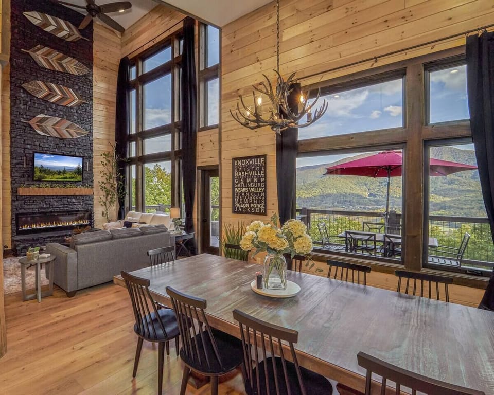 Gorgeous views from the open concept kitchen and living room. Mountain modern design throughout.