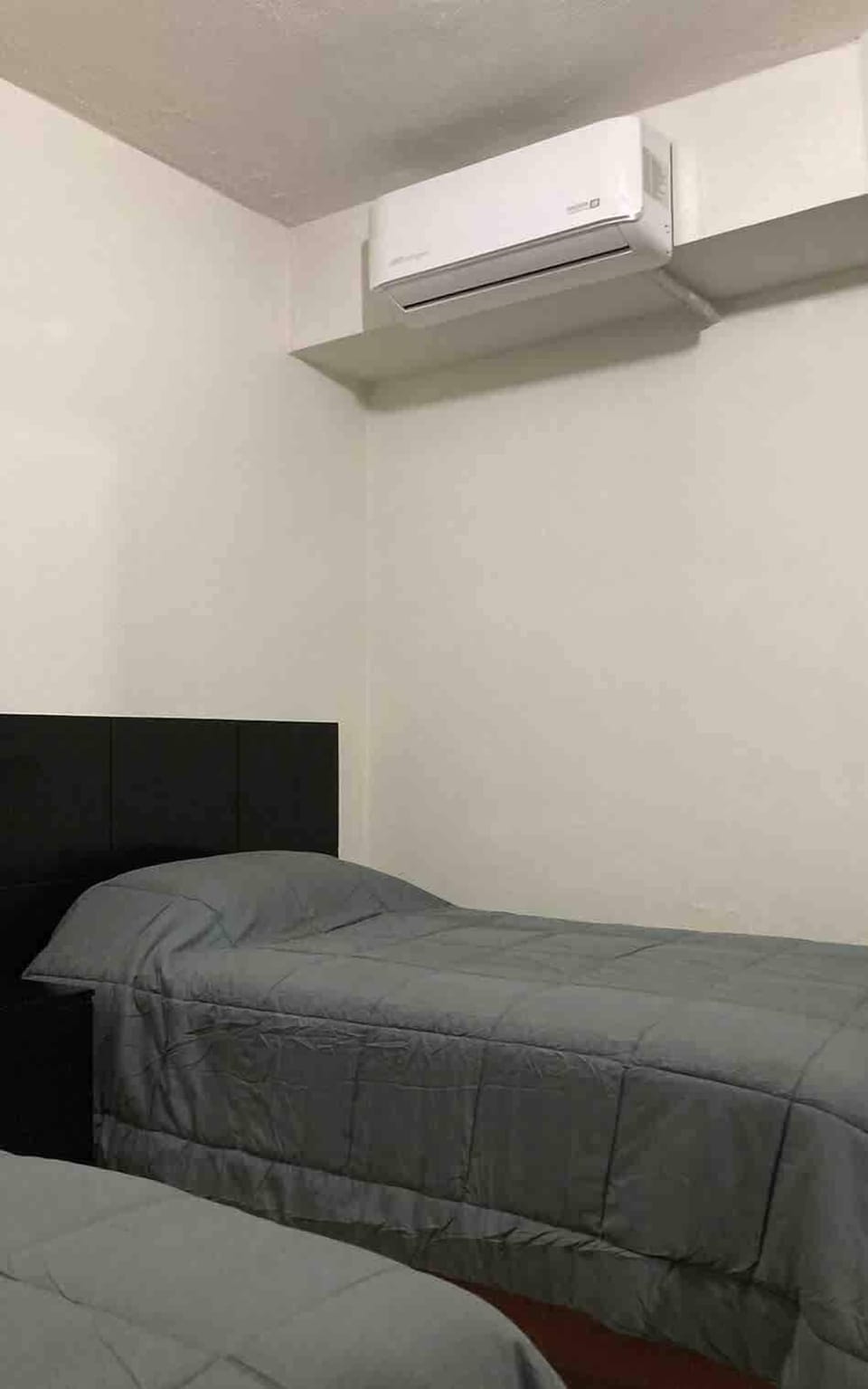 Comfort Condo | Capsule