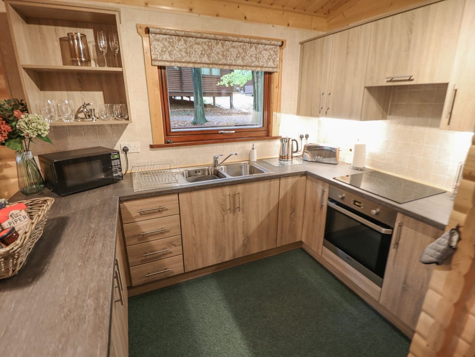 Fridge, electric kettle, toaster, cookware/dishes/utensils
